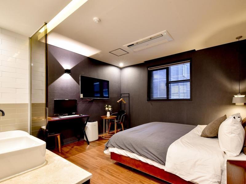 Brown Dot Yangjeong Otel Busan Dış mekan fotoğraf