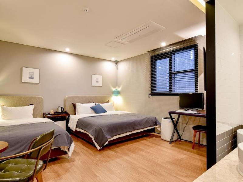 Brown Dot Yangjeong Otel Busan Dış mekan fotoğraf