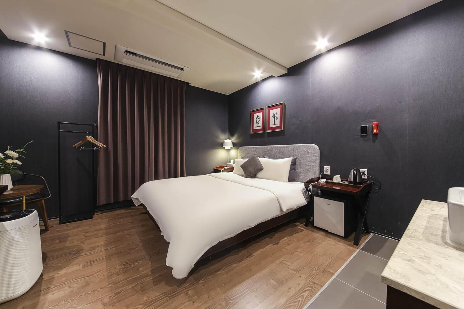 Brown Dot Yangjeong Otel Busan Dış mekan fotoğraf